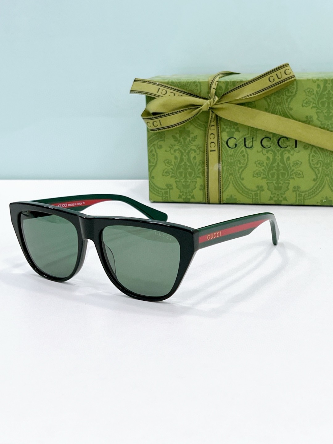 Gucci Sunglasses # 286145