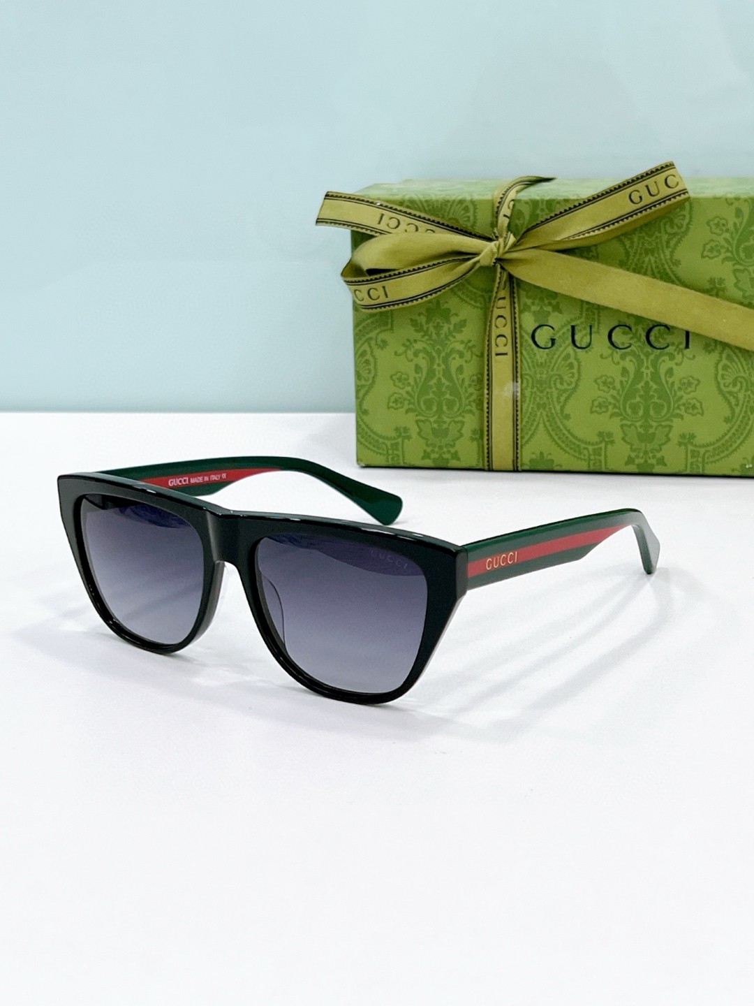 Gucci Sunglasses # 286147