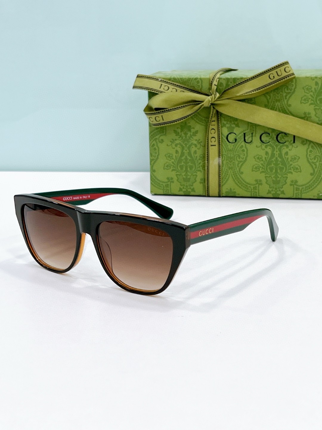 Gucci Sunglasses # 286149