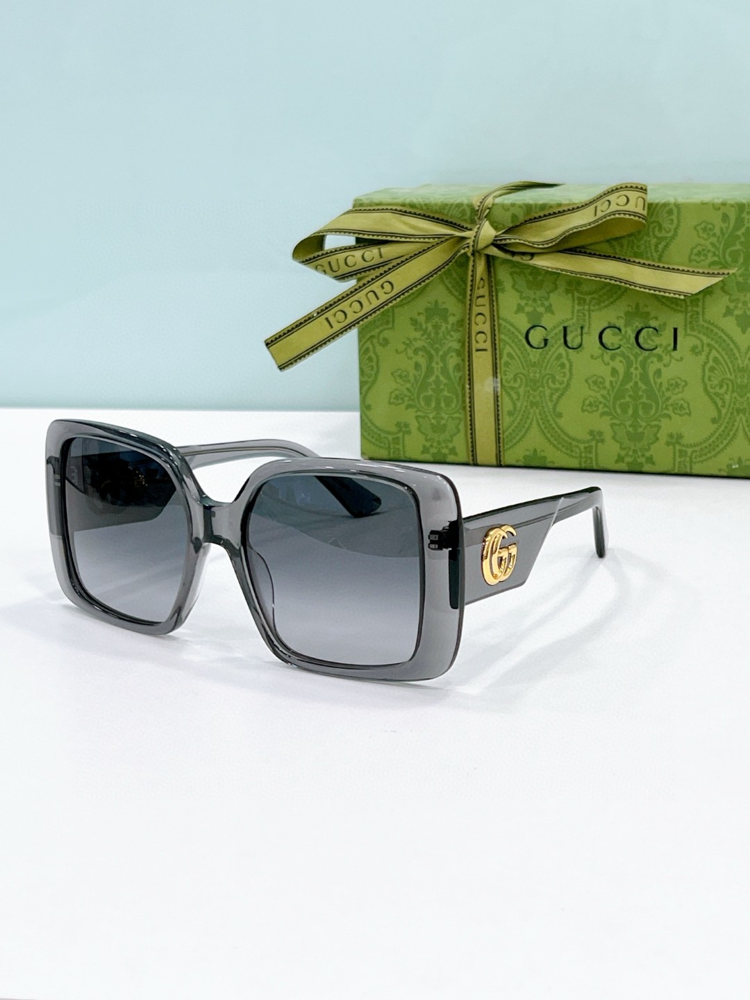 Gucci Sunglasses # 286154