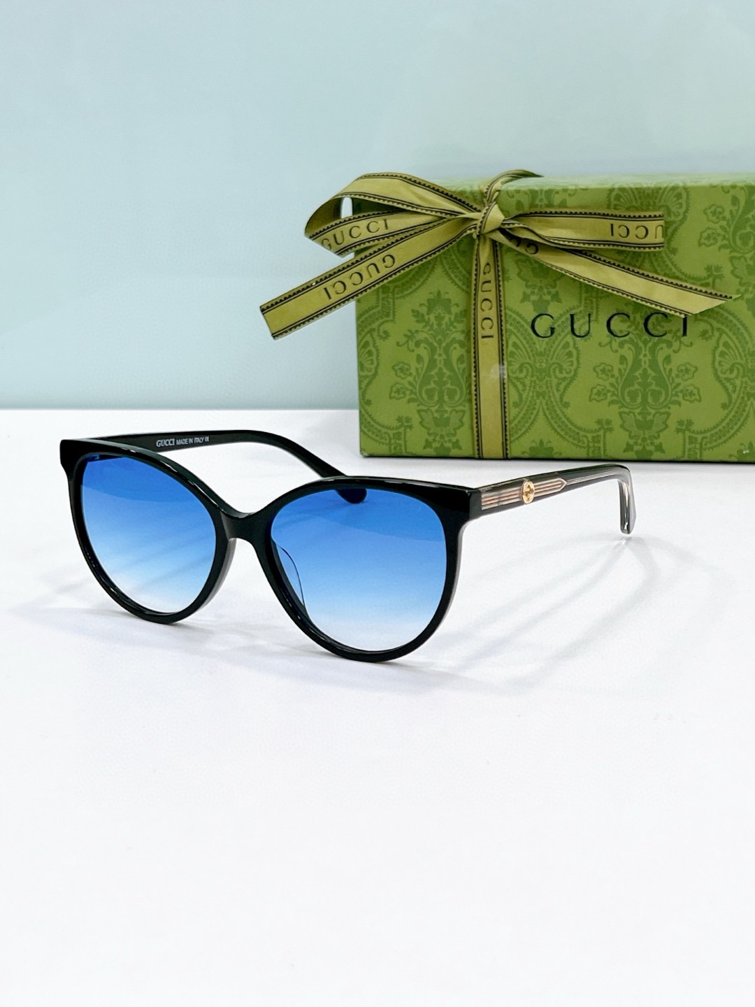 Gucci Sunglasses # 286168