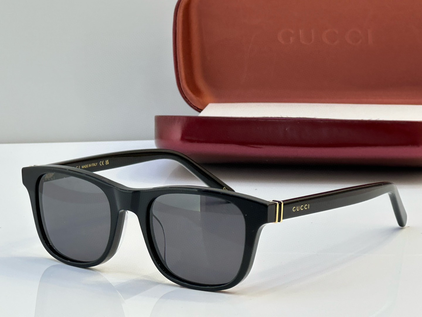 Gucci Sunglasses # 286222