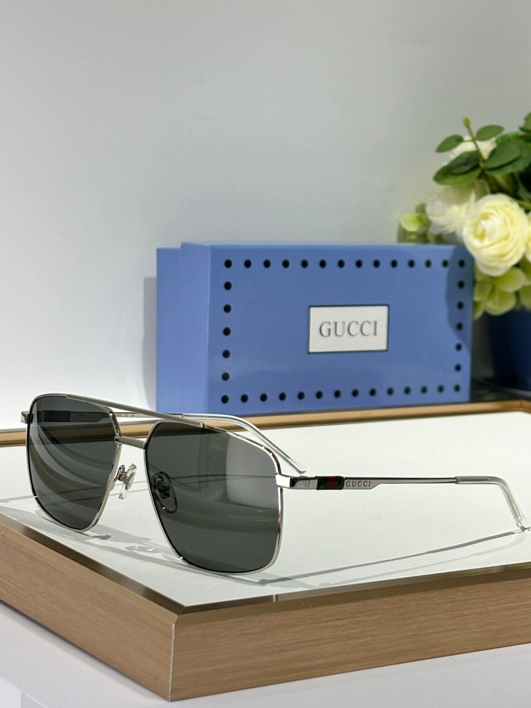 Gucci Sunglasses # 286276