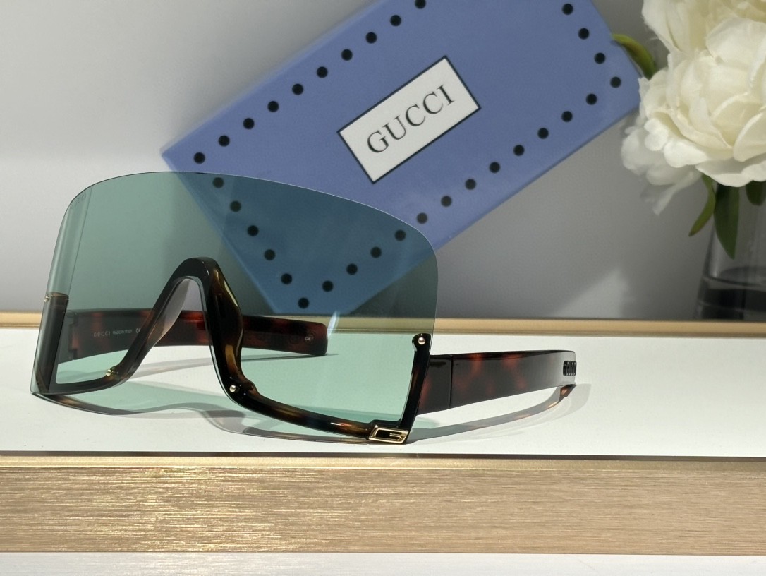 Gucci Sunglasses # 286293