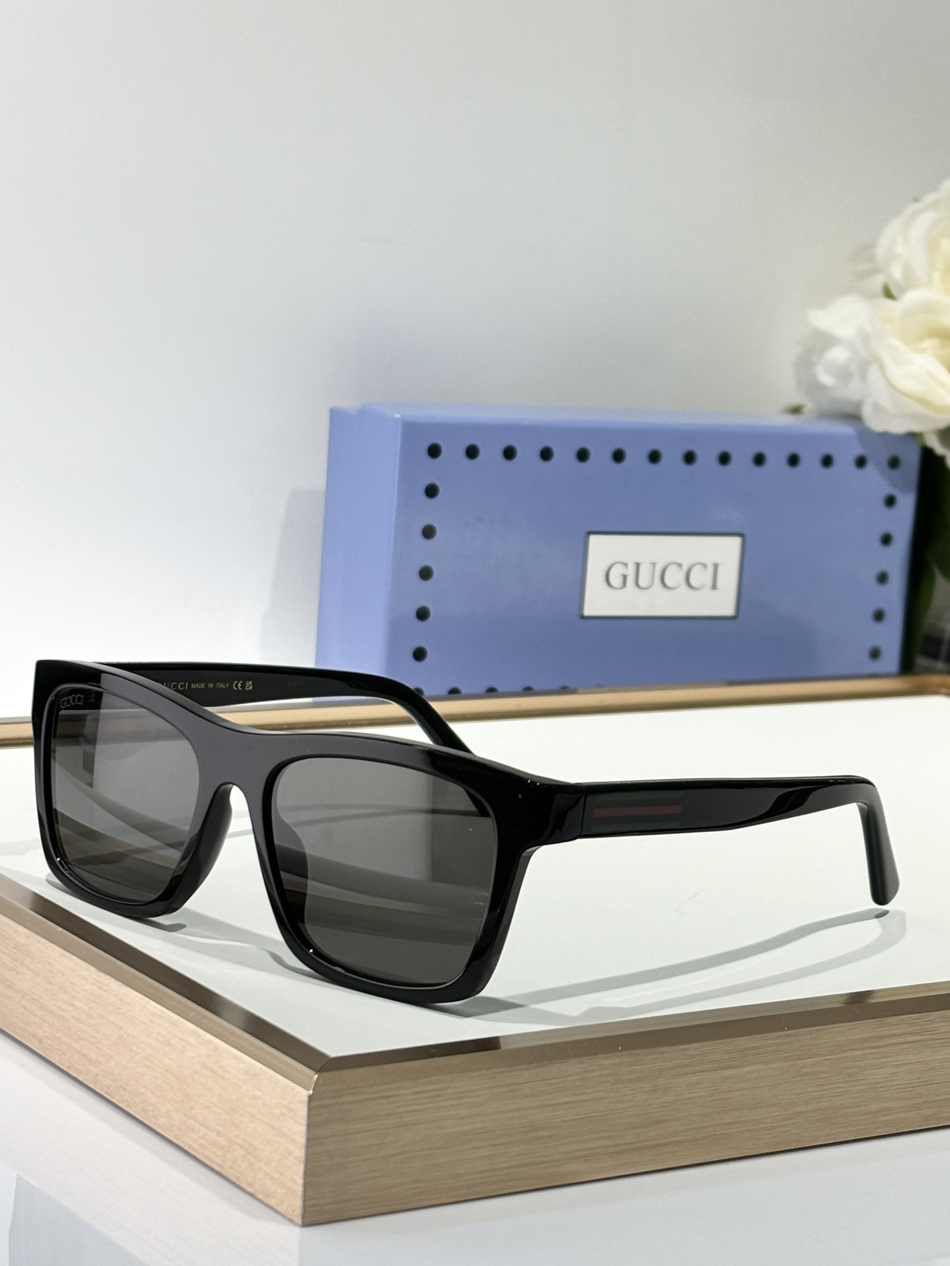 Gucci Sunglasses # 286310