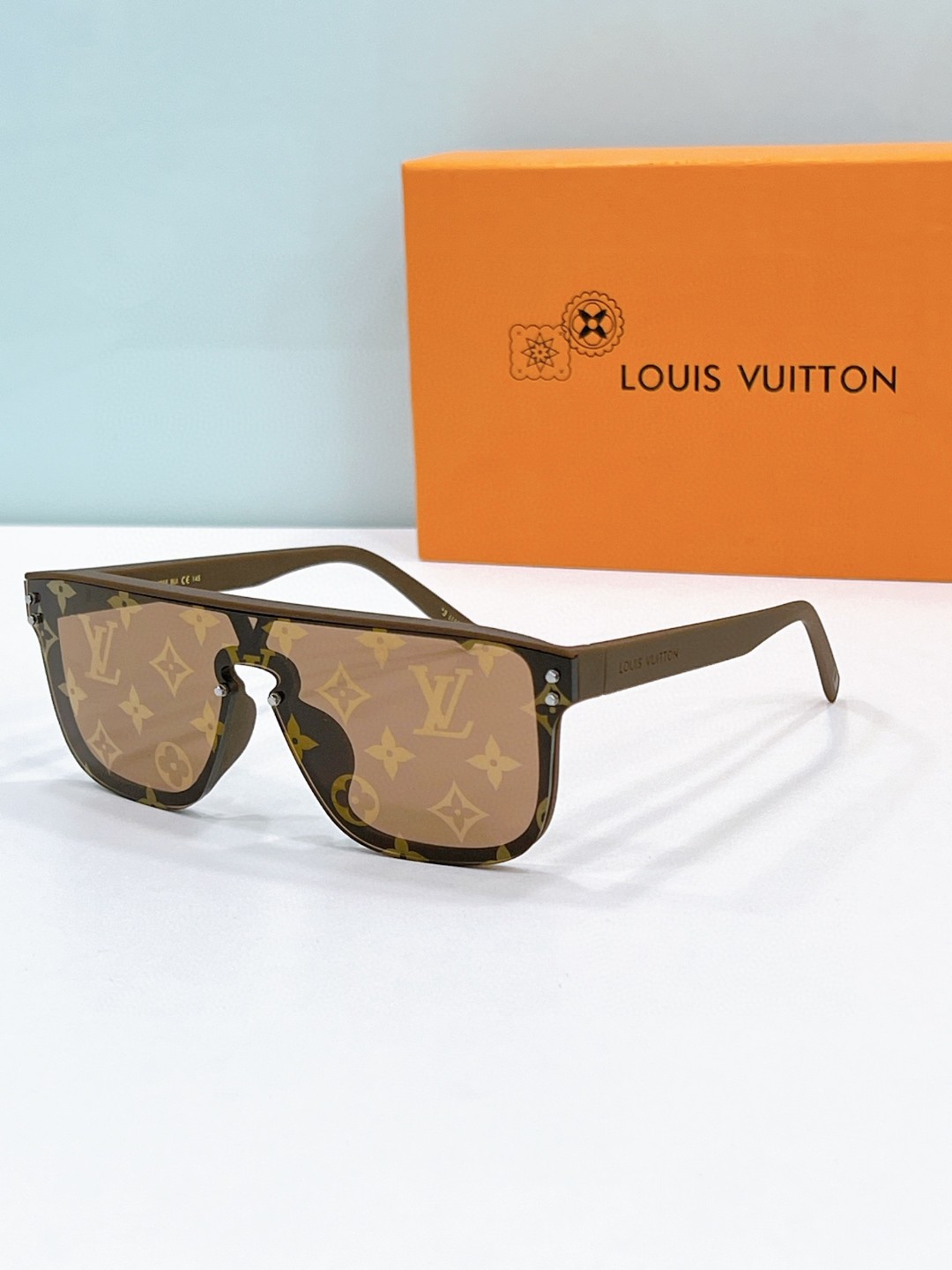 Louis Vuitton Sunglasses # 286571