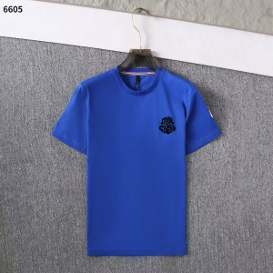 $27.00,Moncler Short Sleeve T Shirts For Men # 287983