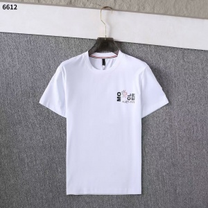 $27.00,Moncler Short Sleeve T Shirts For Men # 288005