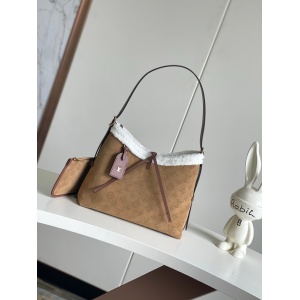 $169.00,Louis Vuitton Handbag For Women # 288111