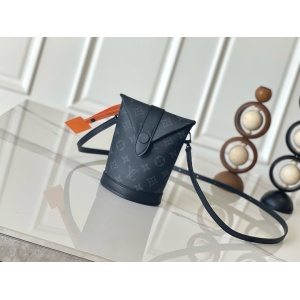$139.00,Louis Vuitton Crossbody Bag For Women  # 288125