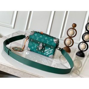 $175.00,Louis Vuitton Crossbody Bag For Women  # 288132