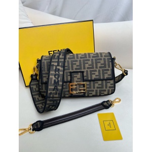 $149.00,Fendi Crossbody For Women # 288222