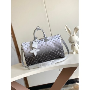 $179.00,Louis Vuitton Travelling Bag For Women # 288256