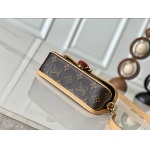 Louis Vuitton Crossbody Bag For Women  # 288137, cheap LV Satchels