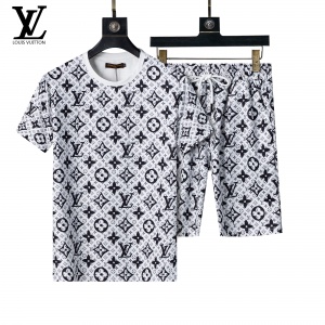 $49.00,Louis Vuitton T Shirt&Short Set For Men # 288384