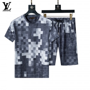 $49.00,Louis Vuitton T Shirt&Short Set For Men # 288388