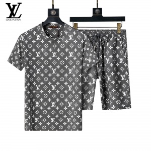 $49.00,Louis Vuitton T Shirt&Short Set For Men # 288396