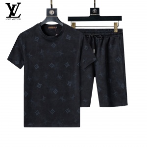$49.00,Louis Vuitton T Shirt&Short Set For Men # 288403