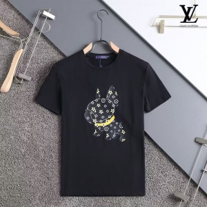 $27.00,Louis Vuitton Short Sleeve T Shirts For Men # 288632