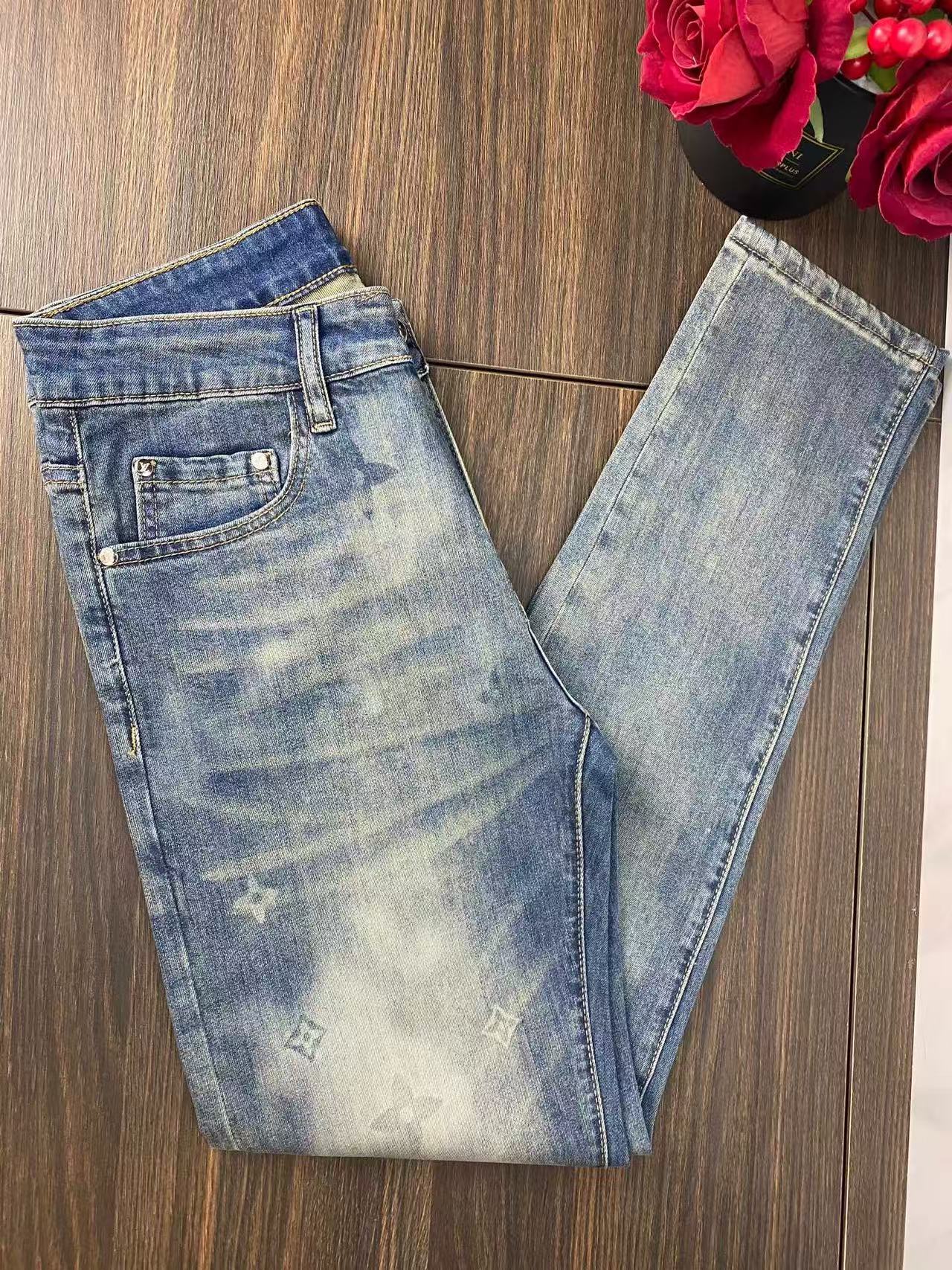 Louis Vuitton Jeans For Men # 288572