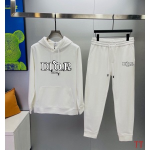 $85.00,Dior Tracksuits For Men # 289256