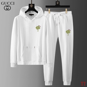 $85.00,Gucci Tracksuits For Men # 289291