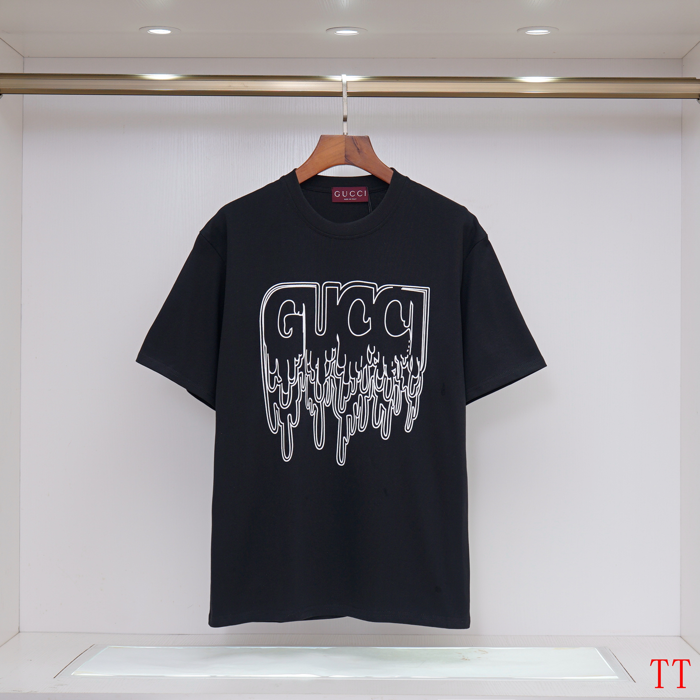Gucci Short Sleeve T Shirts For Men # 289356