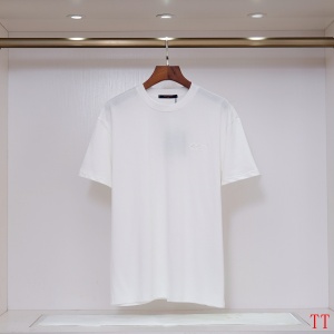 $27.00,Louis Vuitton Short Sleeve T Shirts For Men # 289382