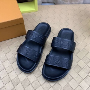 $62.00,Louis Vuitton Slippers For Men # 289605