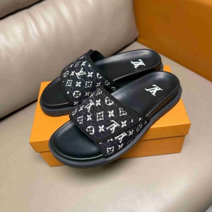$59.00,Louis Vuitton Slippers For Men # 289626