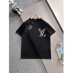 $34.00,Louis Vuitton Short Sleeve T Shirts # 289827