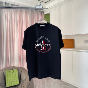 $34.00,Moncler Short Sleeve T Shirts # 289837