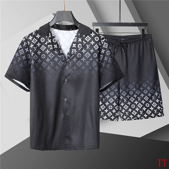 Louis Vuitton Short Shirt Set For Men # 289548