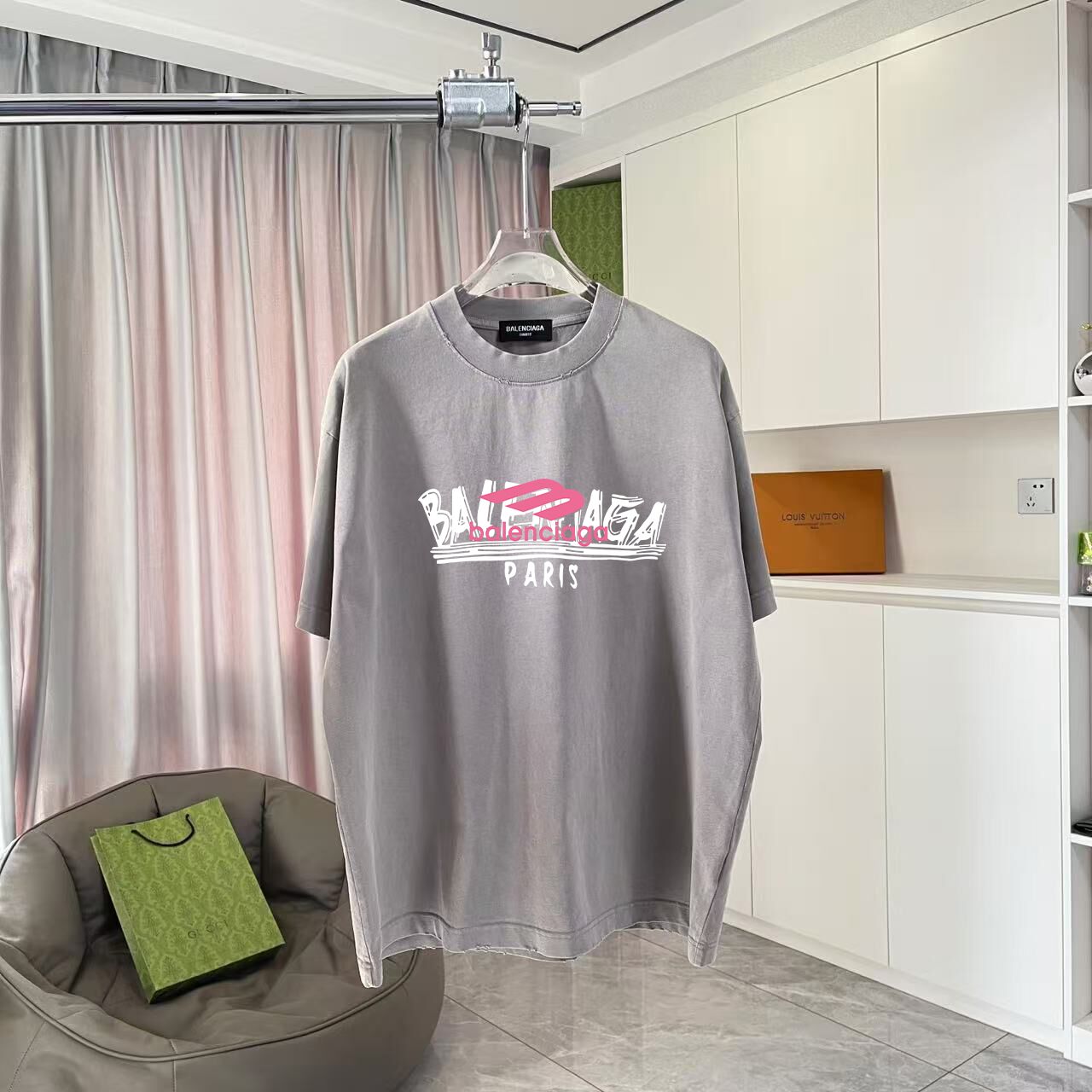 Balenciaga Short Sleeve T Shirts # 289753