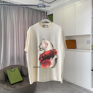 $34.00,Gucci Short Sleeve T Shirts  # 290171