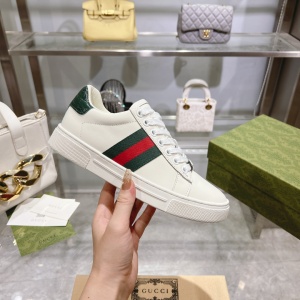 $79.00,Gucci Casual Sneakers Unisex # 290293