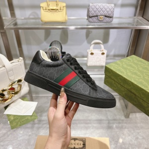 $79.00,Gucci Casual Sneakers Unisex # 290296