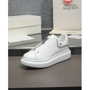 $92.00,Alexander McQueen Casual Sneakers Unisex # 290302