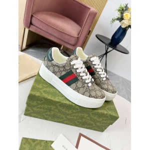 $92.00,Gucci Casual Sneakers Unisex # 290337