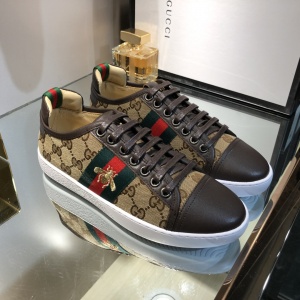 $92.00,Gucci Casual Sneakers Unisex # 290349