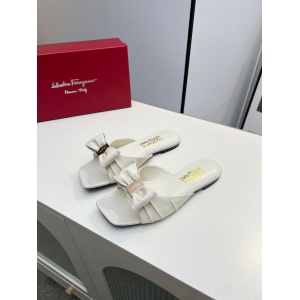 $79.00,Ferragame Slippers For Women # 290495