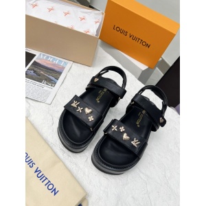 $79.00,Louis Vuitton Sandals For Women # 290557