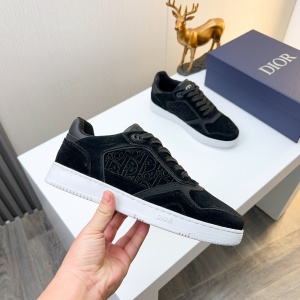 $89.00,Dior Casual Sneakers For Men # 290692