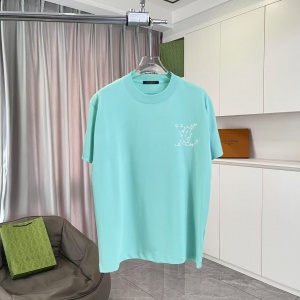 $32.00,Louis Vuitton Short Sleeve T Shirt For Men # 290821