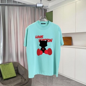 $32.00,Louis Vuitton Short Sleeve T Shirt For Men # 290826