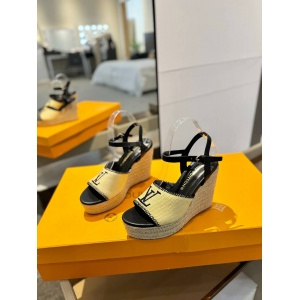 $110.00,YSL Sandals For Women # 290835
