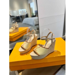 $110.00,YSL Sandals For Women # 290837