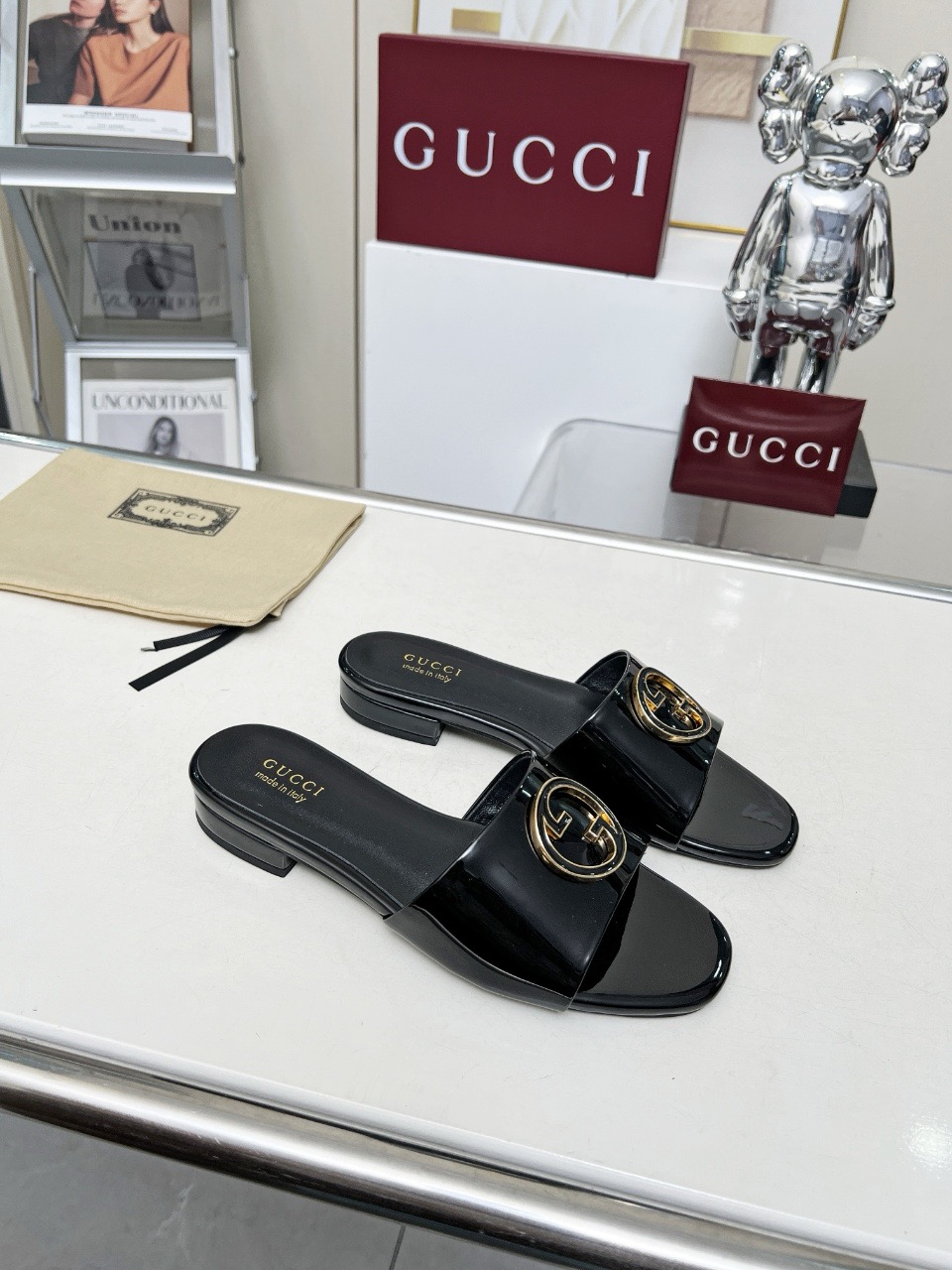 Gucci Slippers For Women # 290417