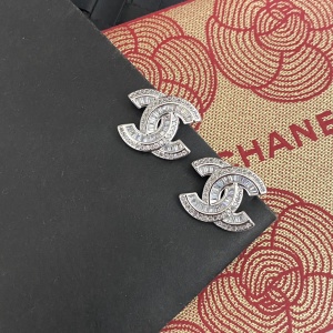 $26.00,Chanel Earrings For Women # 291851