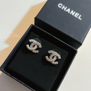 $26.00,Chanel Earrings For Women # 291866